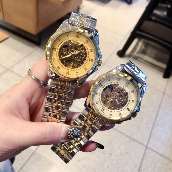 ブランド時計側面デザイン